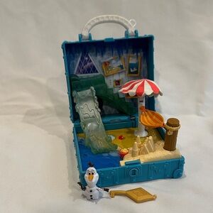 Frozen Themed Playset with Olaf Figure